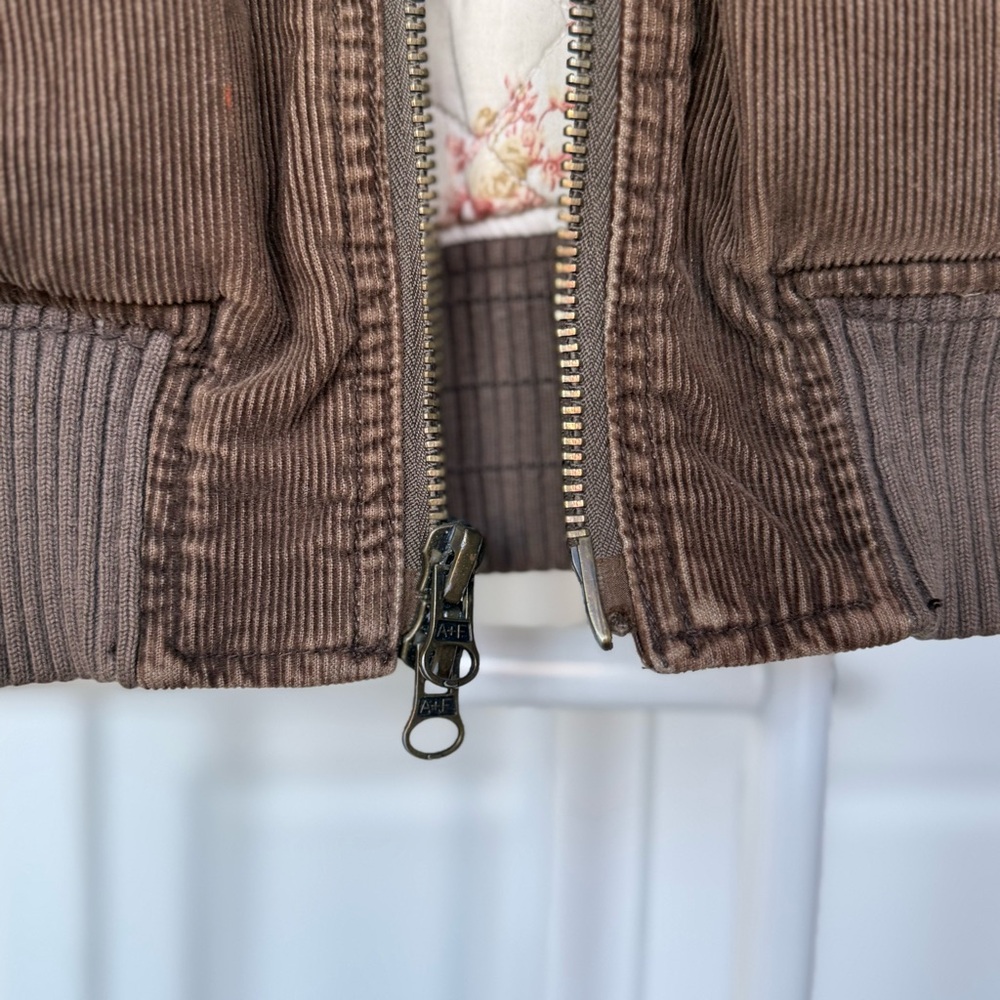Vintage Abercrombie & Fitch Bomber Jacket - Picture 6 of 7